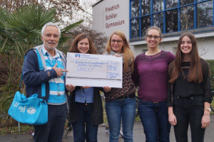 Scheckübergabe Spendenlauf